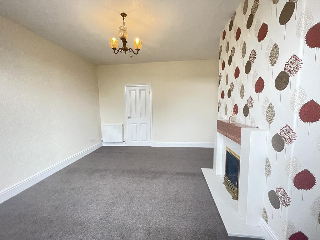 2 bedroom mid terrace house SSTC in Barnoldswick - Lounge
